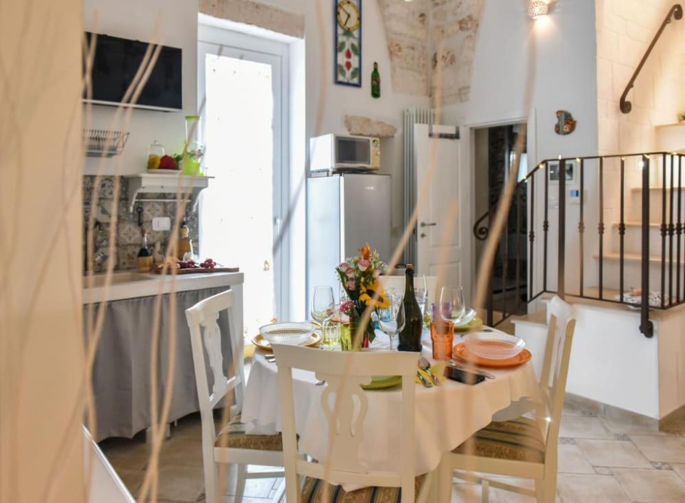 オストゥーニ Le Alcove Del Leopardiヴィラ エクステリア 写真
